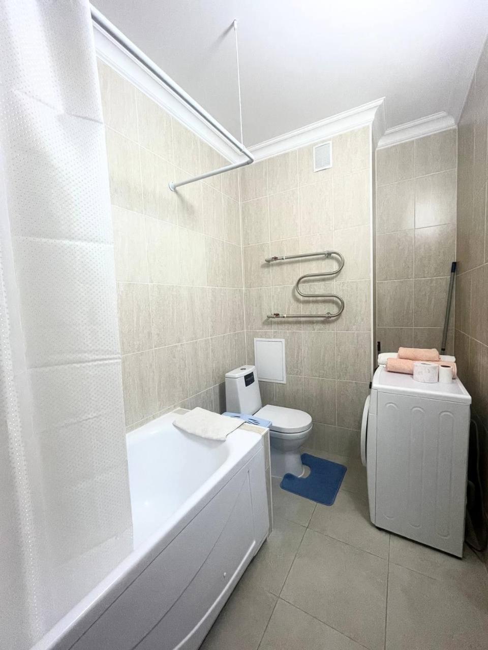 Orynbor Towers 54 Apartment *